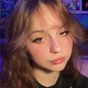 Meet your Posher, Matea